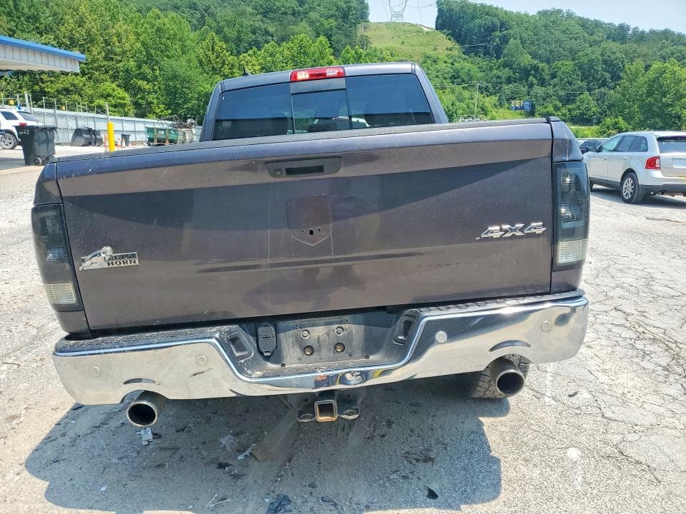 2019 RAM 1500 CLASSIC SLT 6