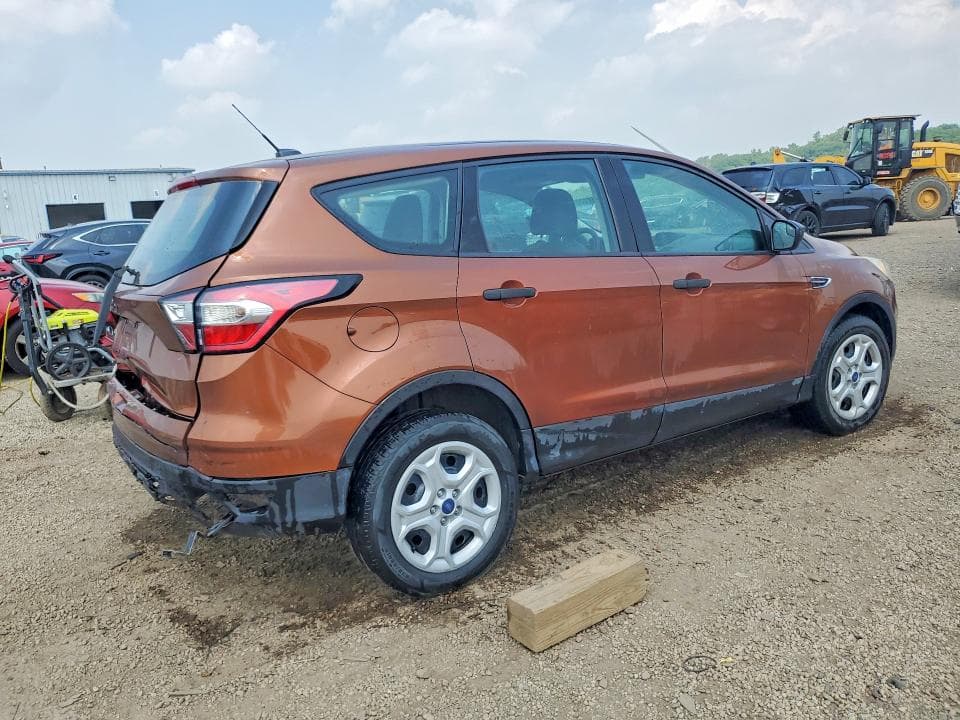 2017 FORD ESCAPE S 3