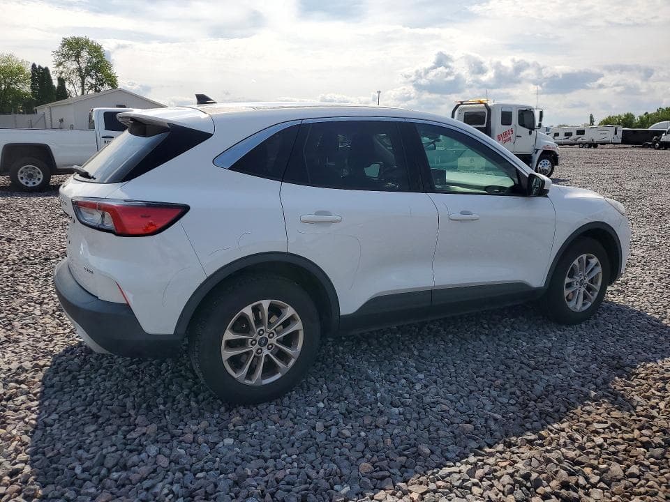 2021 FORD ESCAPE SE 3