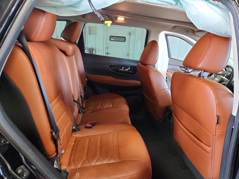 2019 NISSAN ROGUE SL 11