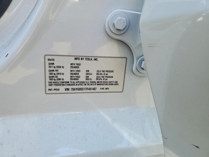 2026 TESLA MODEL Y 13