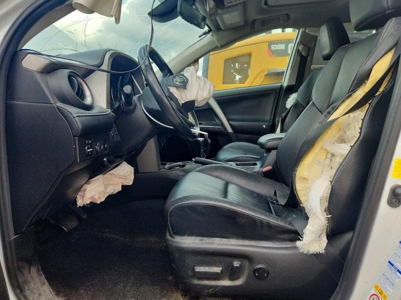 2017 TOYOTA RAV4 PLATINUM 7