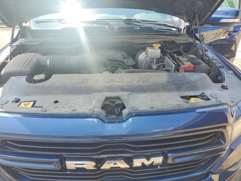 2019 RAM 1500 LARAMIE 11