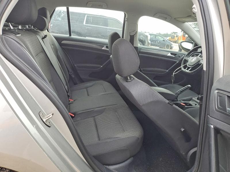 2019 VOLKSWAGEN GOLF S 10