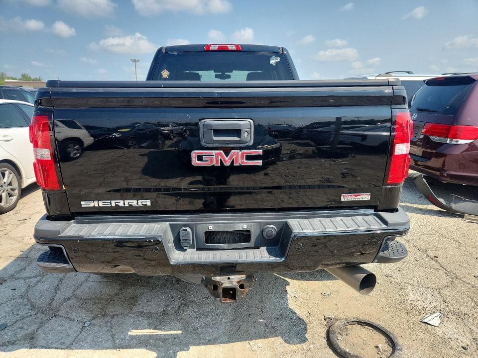 2018 GMC SIERRA K2500 SLT 6