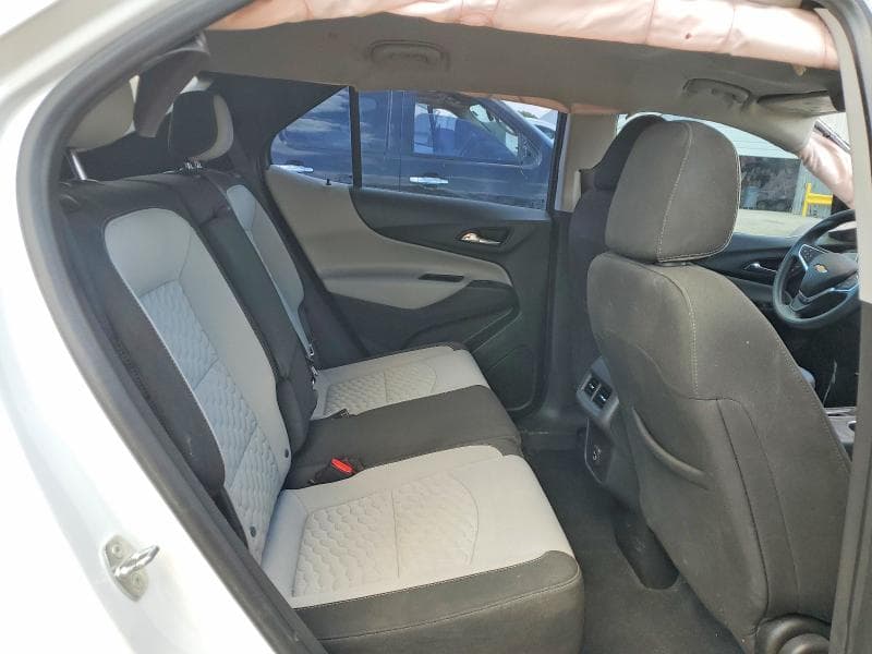 2021 CHEVROLET EQUINOX 11