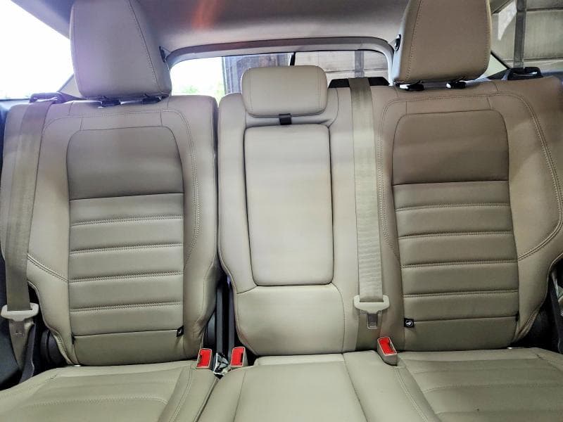 2017 FORD ESCAPE TITANIUM 10