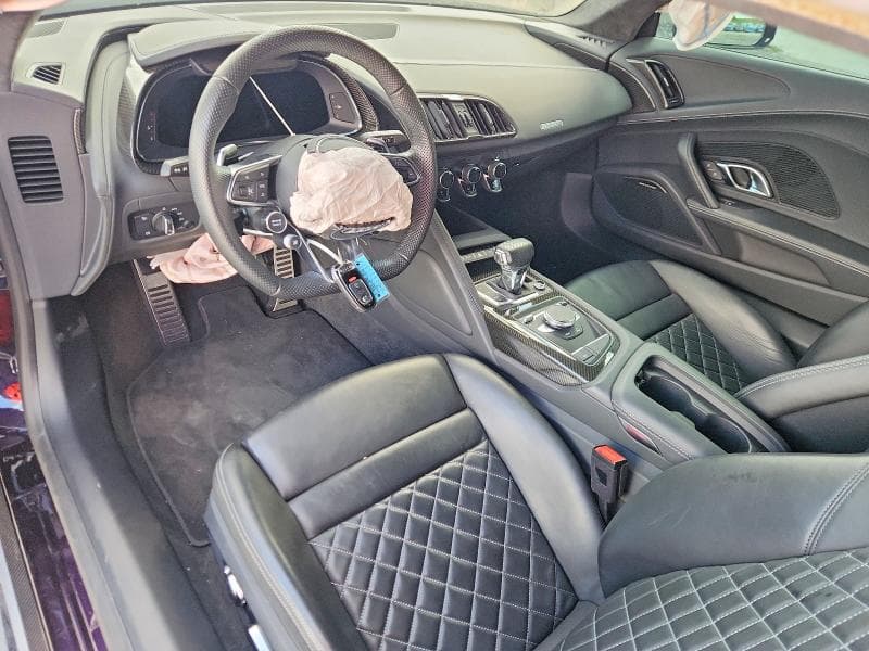 2022 AUDI R8 8