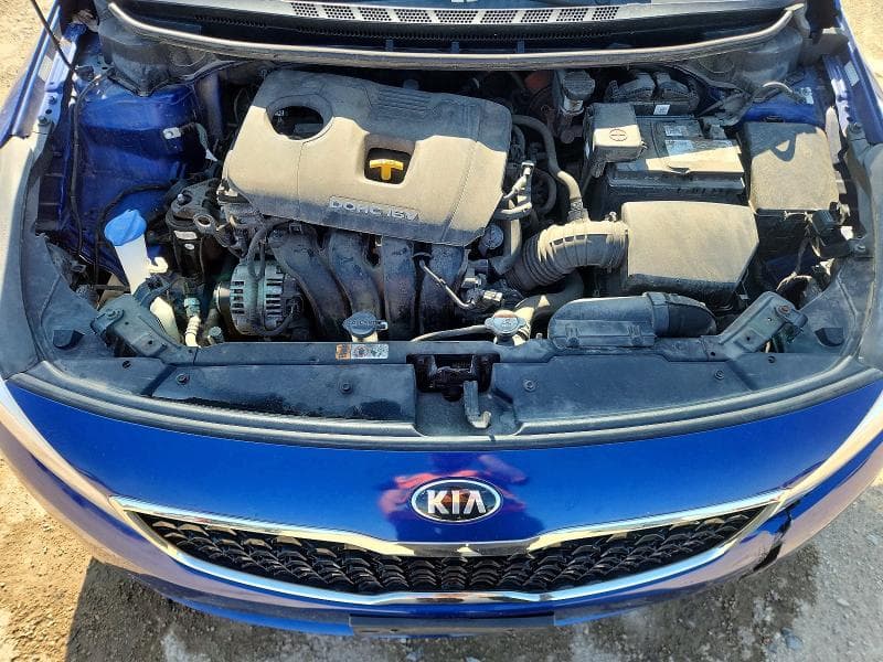 2017 KIA FORTE LX 11