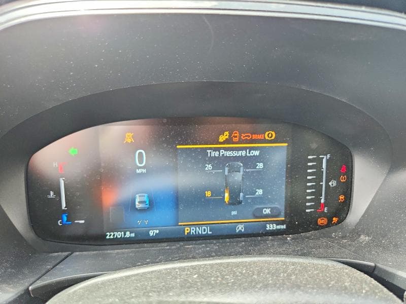 2024 FORD ESCAPE ST LINE 9