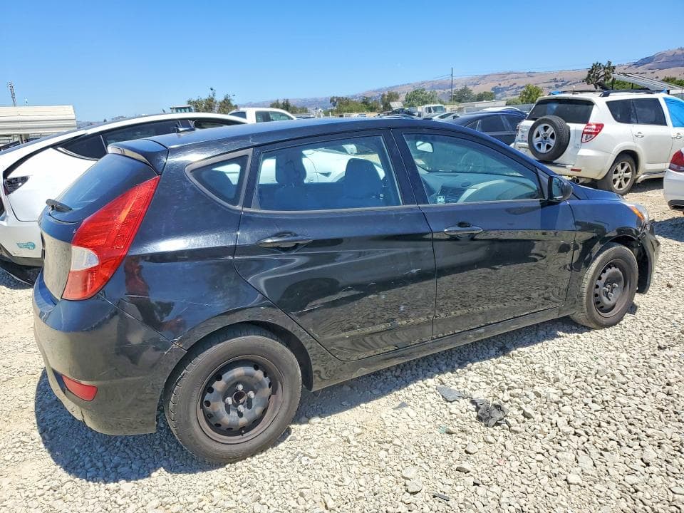 2017 HYUNDAI ACCENT SE 3