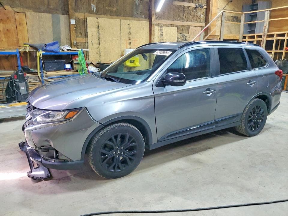 2018 MITSUBISHI OUTLANDER SE - 1