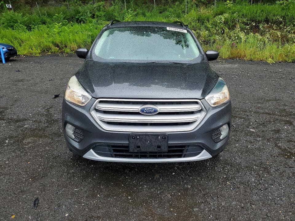 2018 FORD ESCAPE SE 5