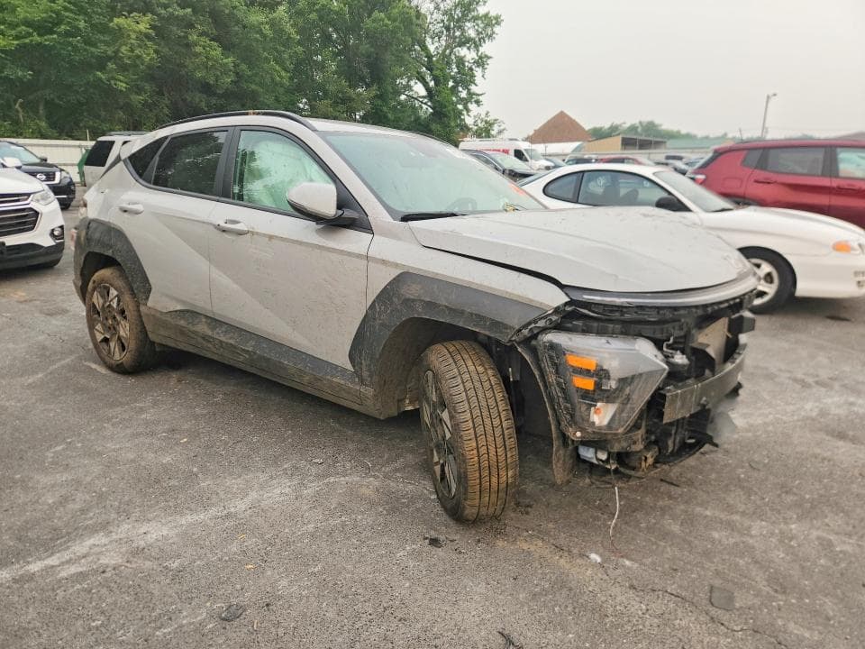 2025 HYUNDAI KONA SEL 4