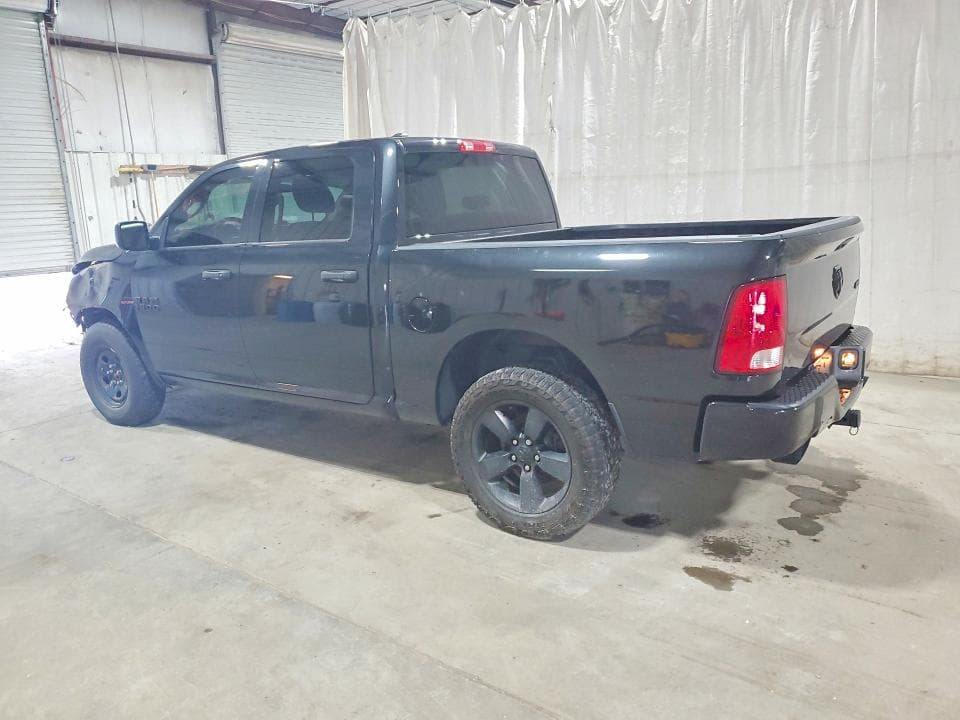 2018 RAM 1500 ST 2