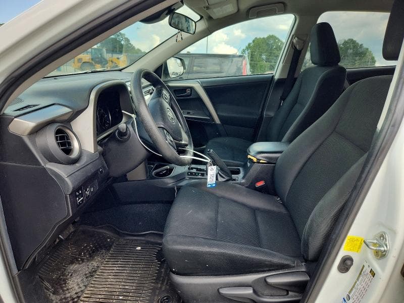 2018 TOYOTA RAV4 LE 7