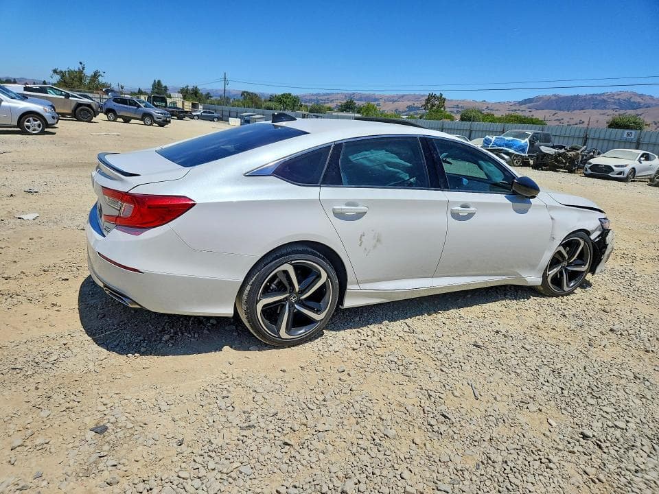 2021 HONDA ACCORD SPORT 3