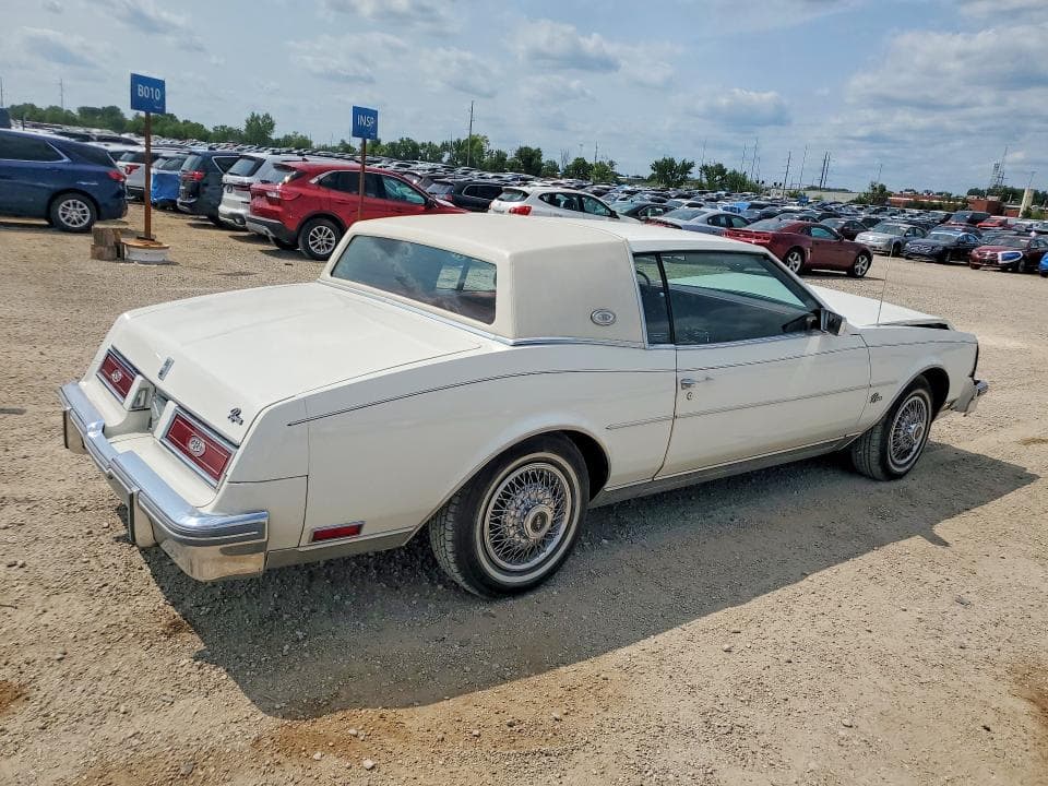 1981 BUICK RIVIERA 3