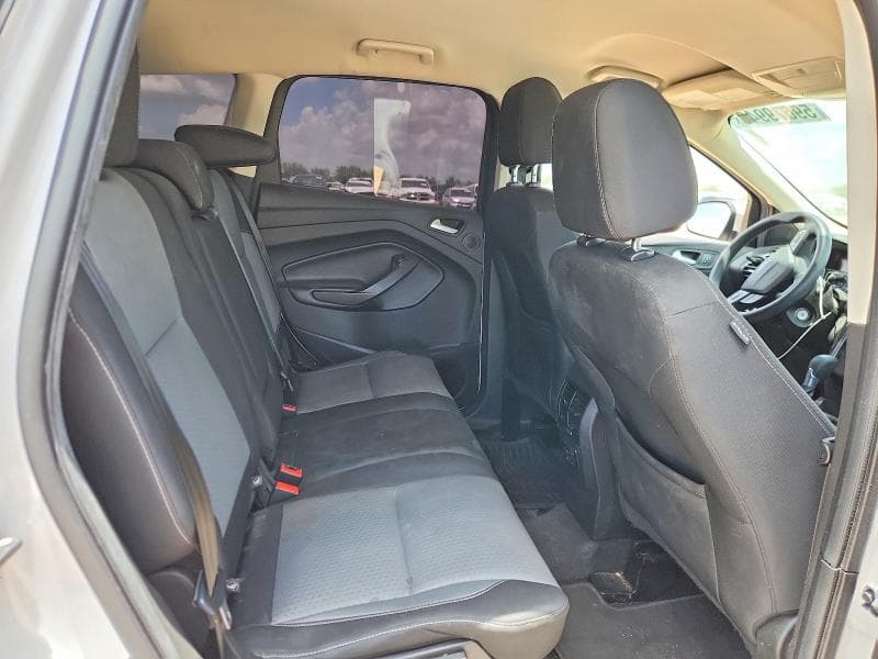 2017 FORD ESCAPE SE 11