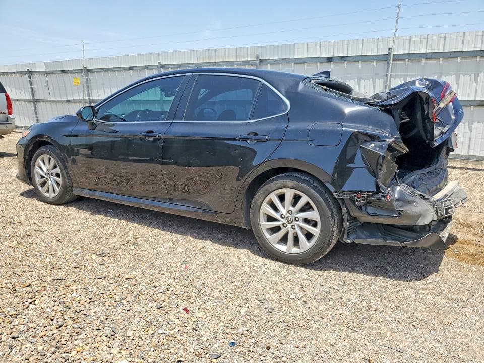 2023 TOYOTA CAMRY LE 2