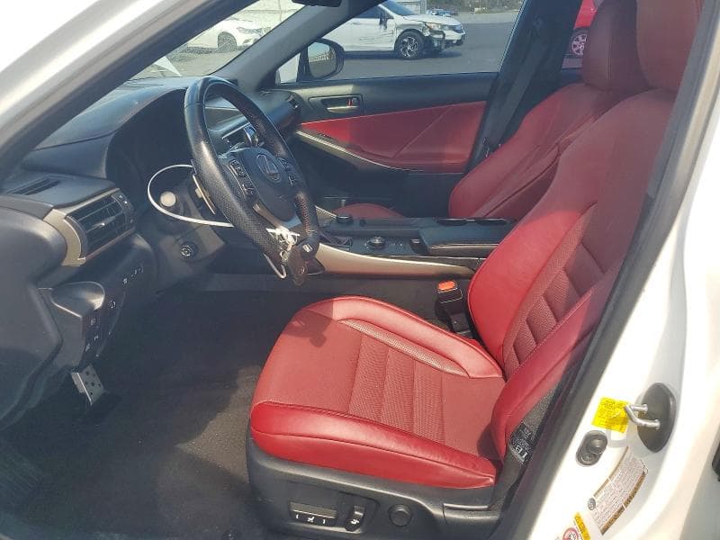 2018 LEXUS IS 300 7