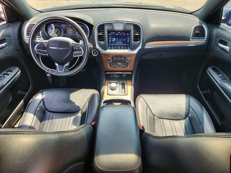 2018 CHRYSLER 300C 8
