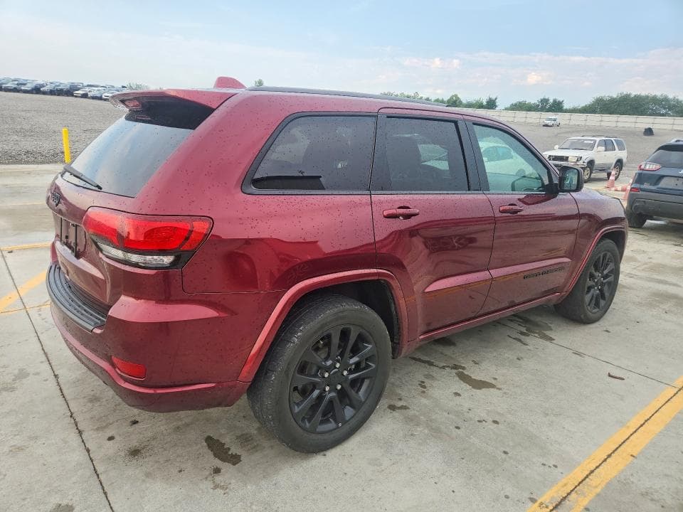 2019 JEEP GRAND CHEROKEE LAREDO 3