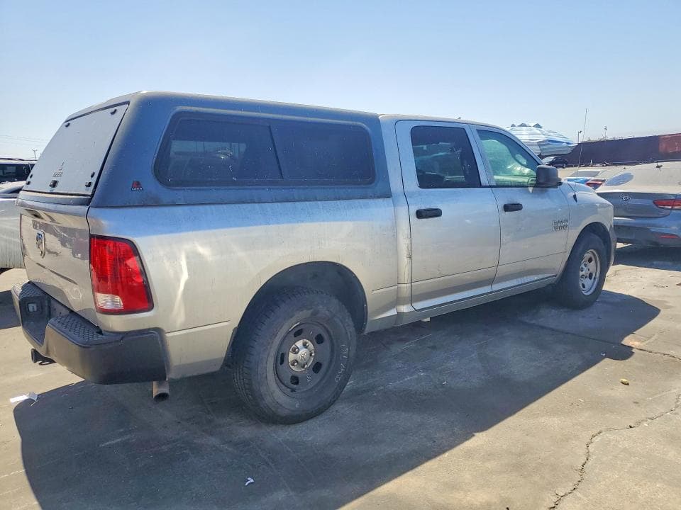 2017 RAM 1500 ST 3