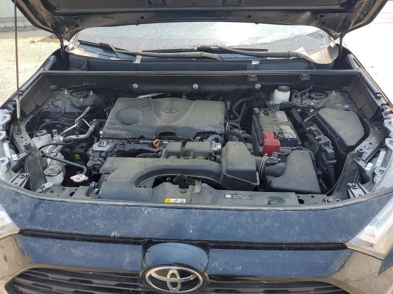 2024 TOYOTA RAV4 LE 11