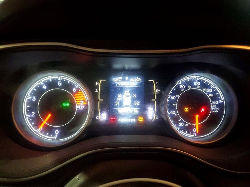 2019 JEEP CHEROKEE LATITUDE PLUS 9