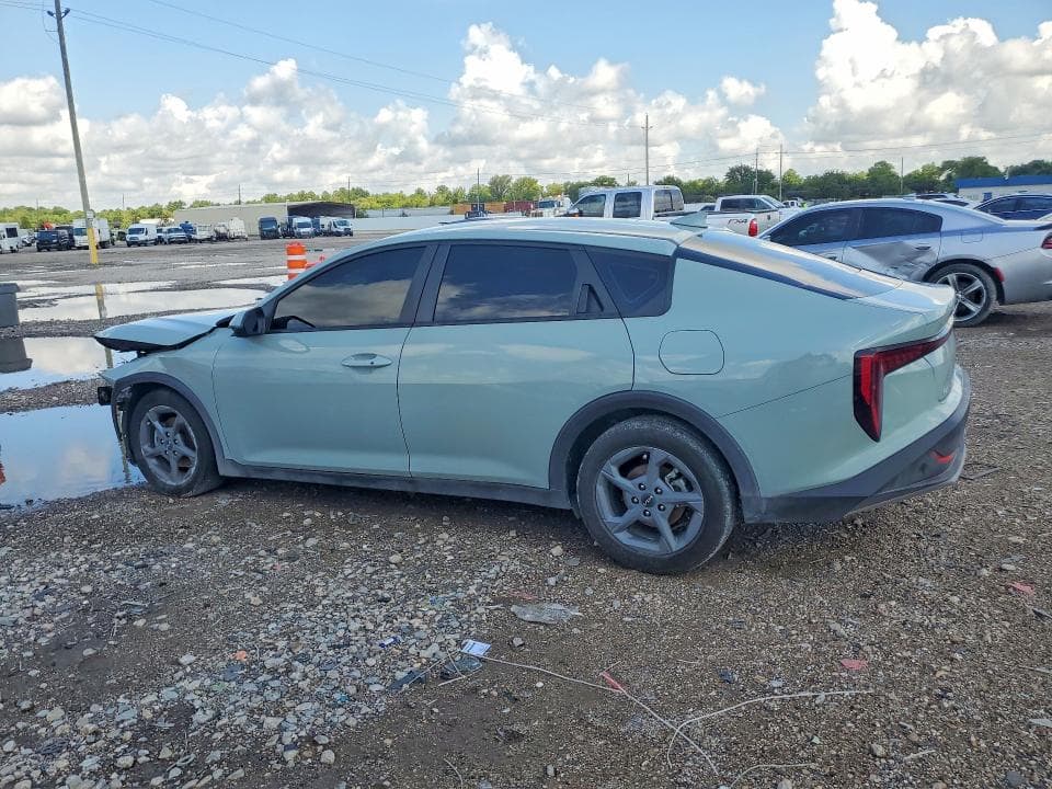 2025 KIA K4 LXS 2