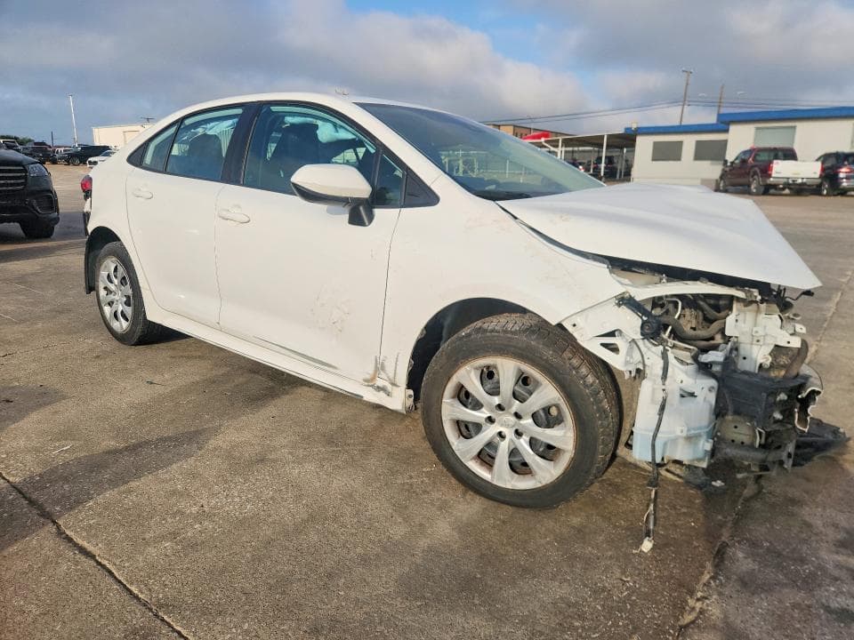 2020 TOYOTA COROLLA LE 4