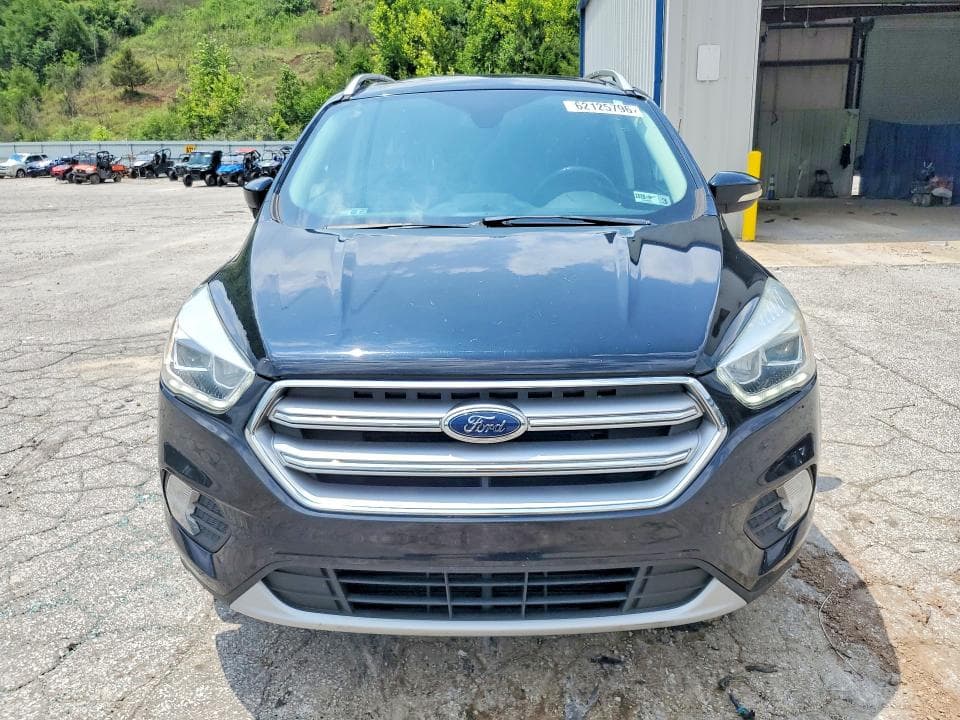 2017 FORD ESCAPE TITANIUM 5