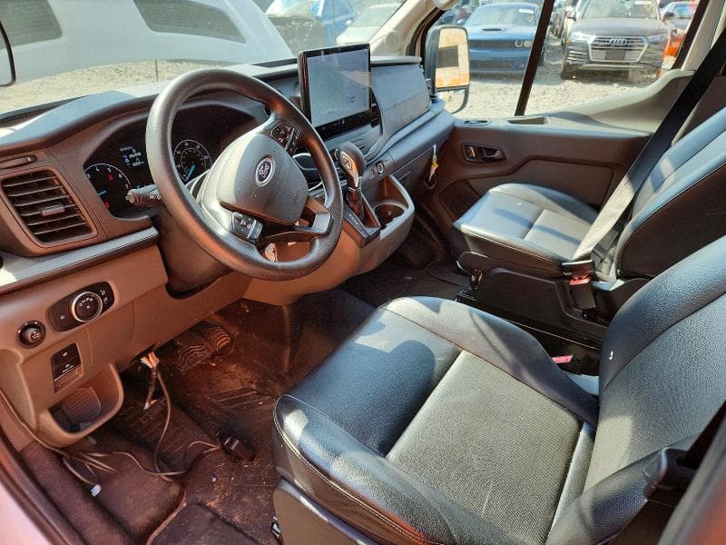 2025 FORD TRANSIT T-350 HD 8