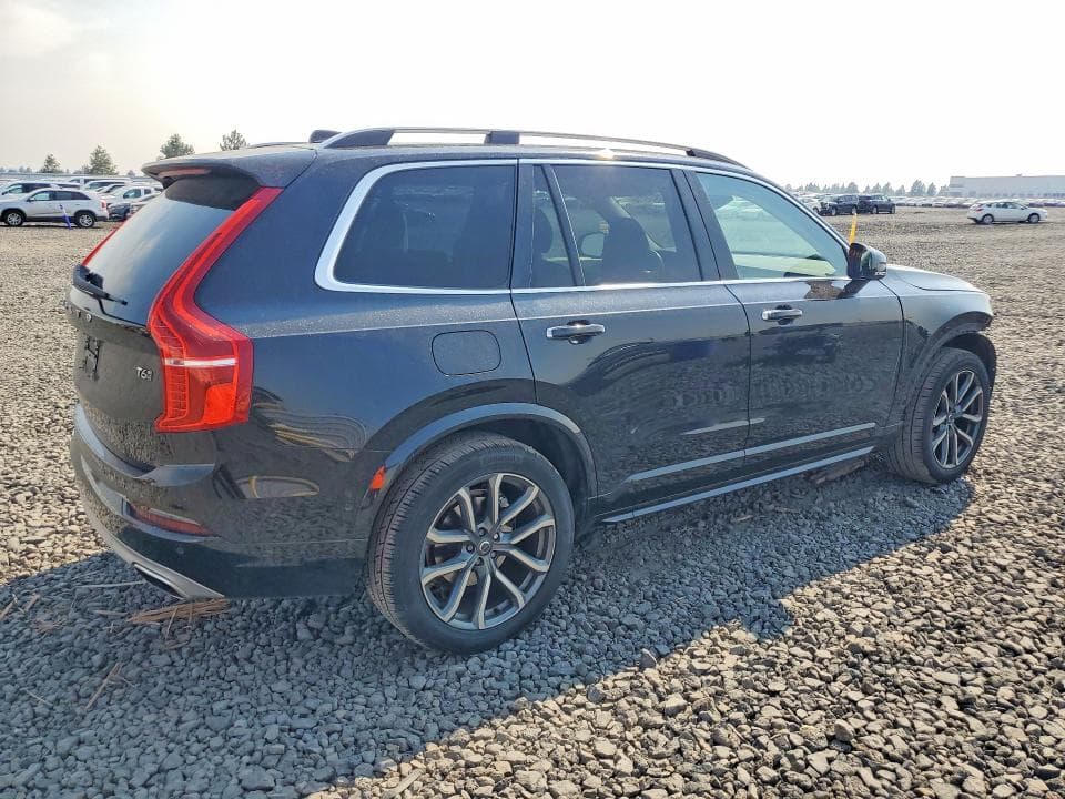 2017 VOLVO XC90 T6 3