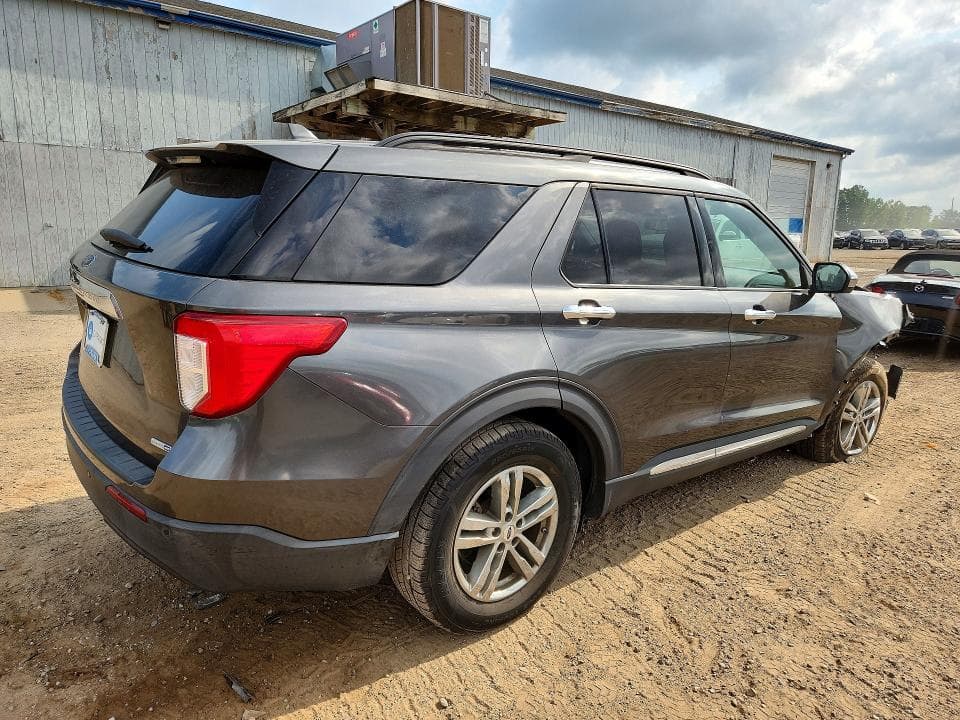 2020 FORD EXPLORER XLT 3