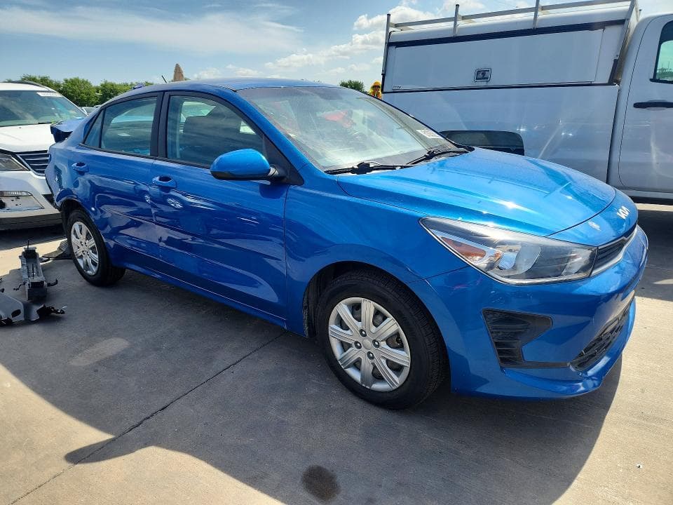 2022 KIA RIO S 4
