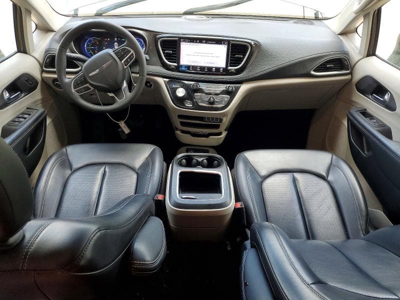 2023 CHRYSLER PACIFICA HYBRID TOURING L 8
