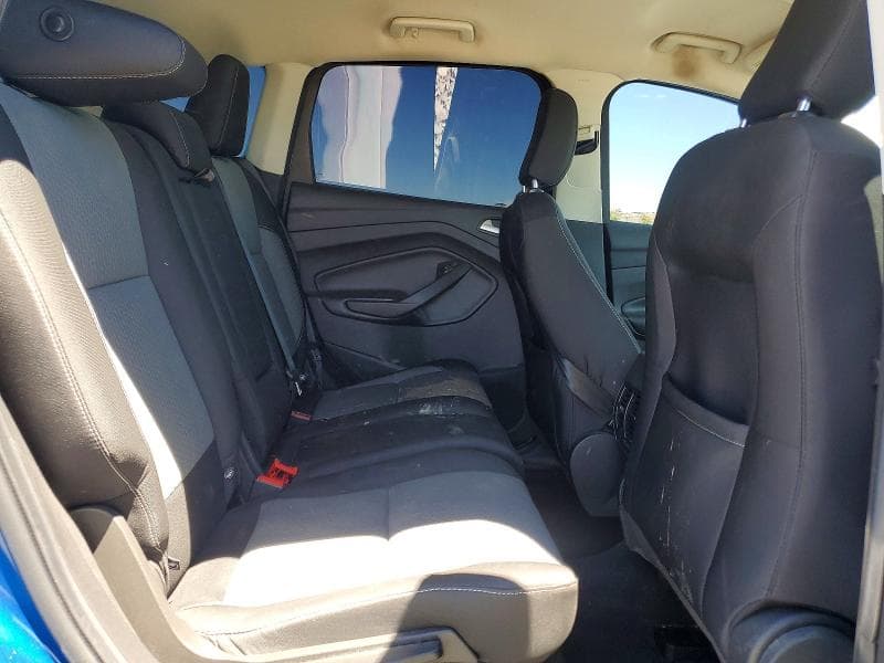 2019 FORD ESCAPE SE 11