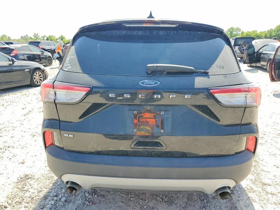 2021 FORD ESCAPE SE 6