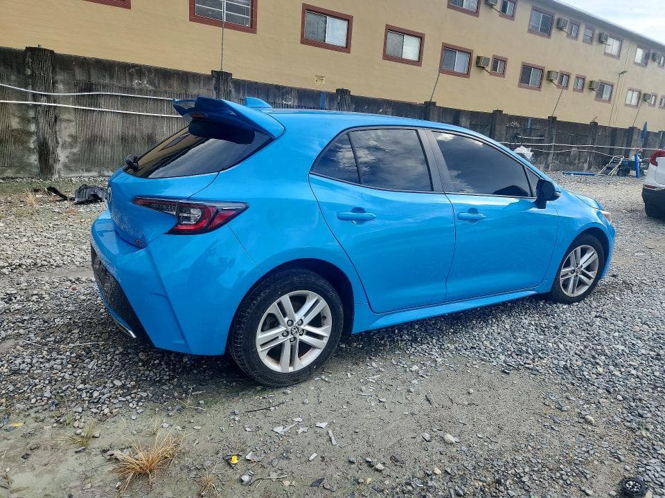 2019 TOYOTA COROLLA HATCHBACK SE 3
