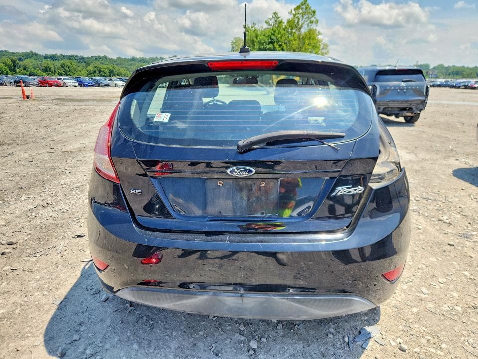 2017 FORD FIESTA SE 6