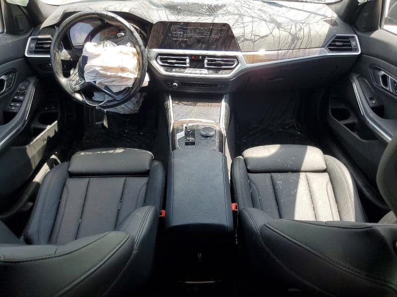 2021 BMW 330XE 8
