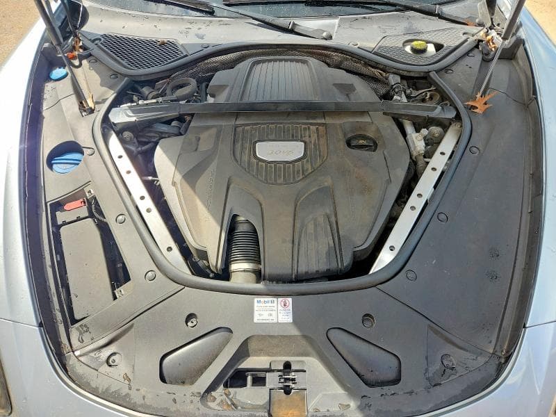 2020 PORSCHE PANAMERA BASE 11