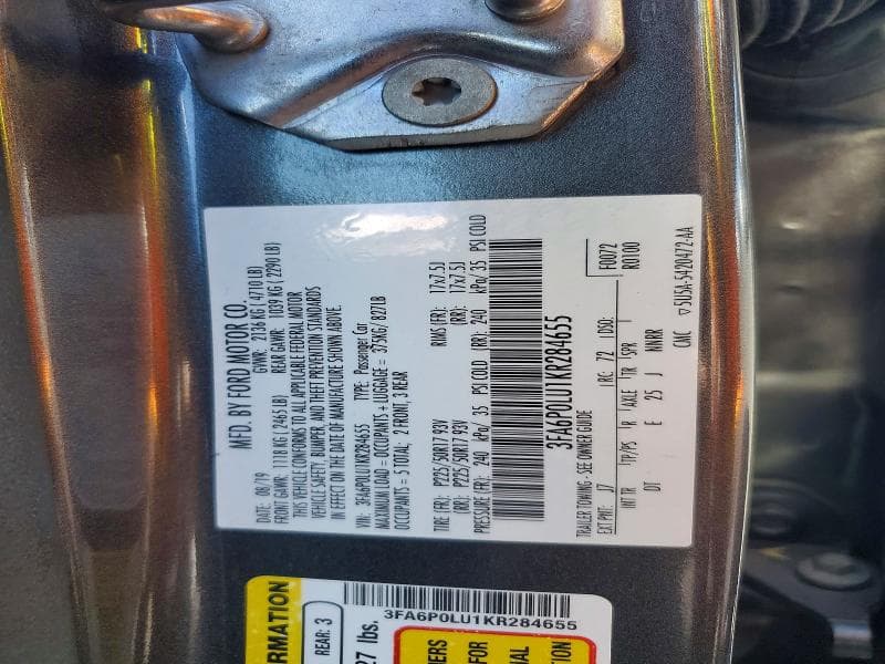 2019 FORD FUSION SE 12