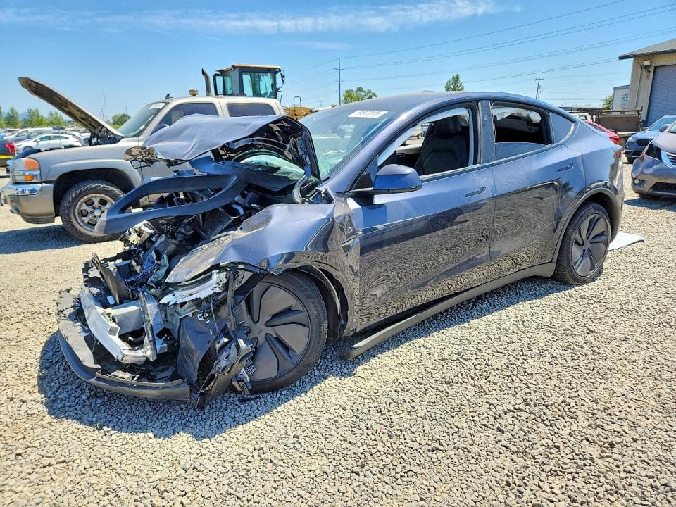 2026 TESLA MODEL Y
