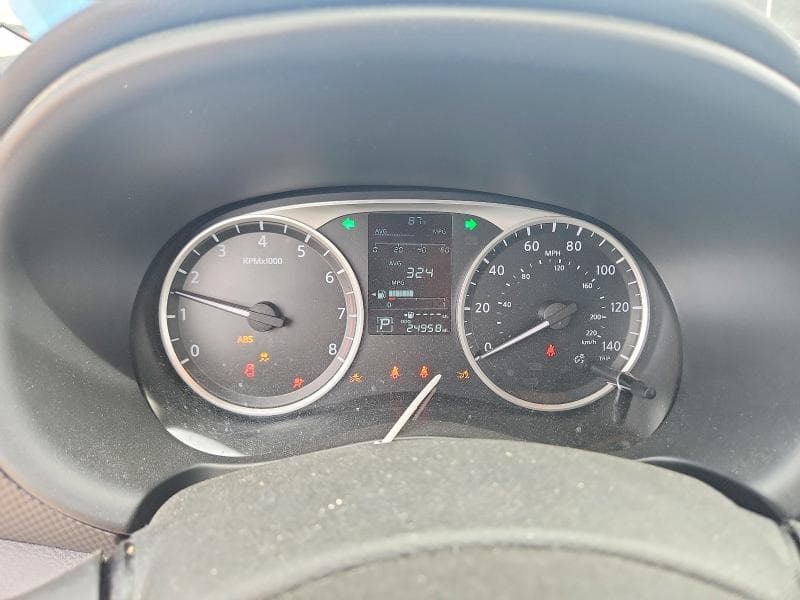 2021 NISSAN KICKS S 9