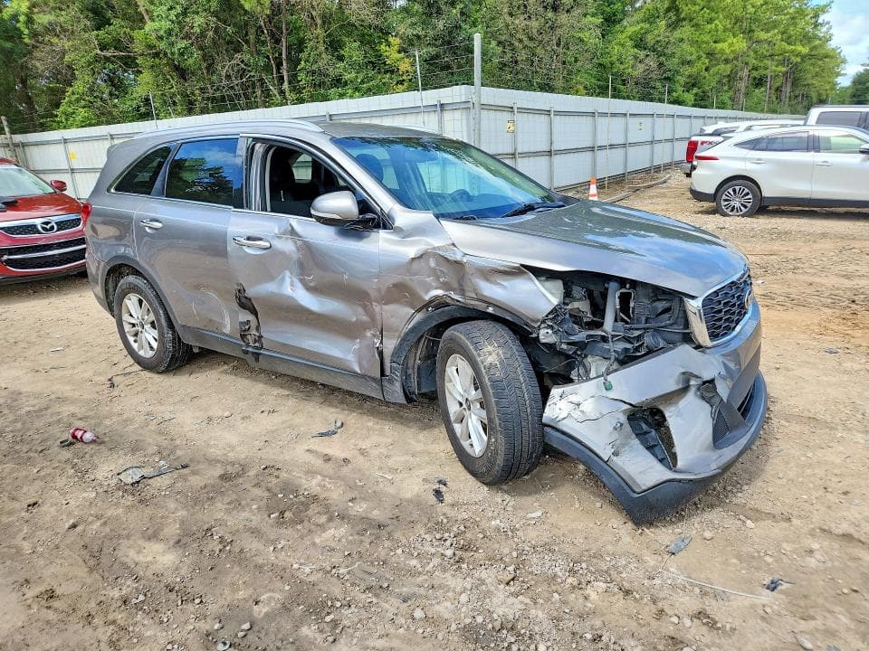 2019 KIA SORENTO LX 4