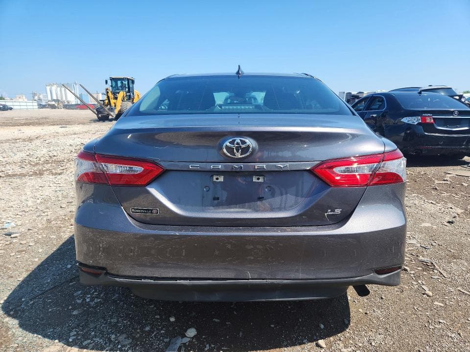 2020 TOYOTA CAMRY LE 6