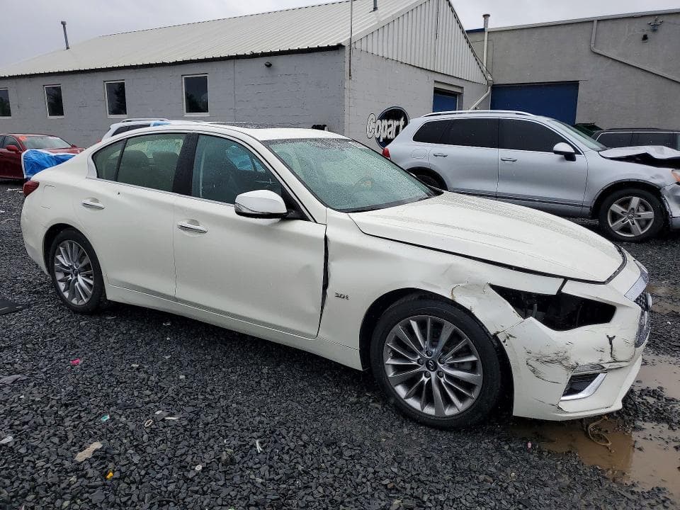 2019 INFINITI Q50 3.0T LUXE 4